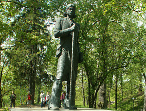 Kristjan Jaak Petersoni monument Tartus